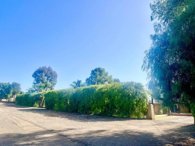 Home for Sale in Valley Center