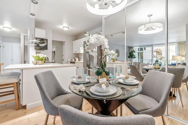 400 Davey Glen Road, Belmont CA: https://media.crmls.org/mediaz/16920516-f950-4e73-8ead-8eb889a1390b.jpg