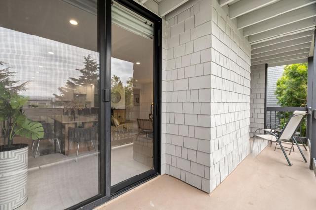 651 Port Drive, San Mateo CA: https://media.crmls.org/mediaz/169233f8-8b7c-4744-8dc2-4838662dc155.jpg