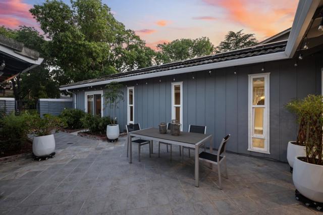 637 Nashua Court, Sunnyvale CA: https://media.crmls.org/mediaz/16952ea2-abac-4af2-9dc0-9e13a8cde0e8.jpg