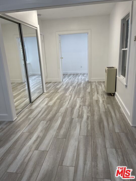 1307 Innes Place, Venice CA: https://media.crmls.org/mediaz/16954d3b-74b9-4419-9173-2e0f322e6d3b.jpg