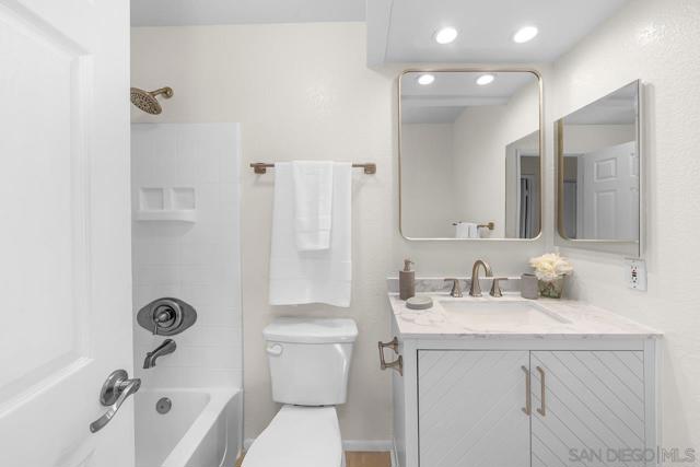 3405 Florida Street, San Diego CA: https://media.crmls.org/mediaz/1695d7fa-7012-44bb-8c65-be52613f7910.jpg