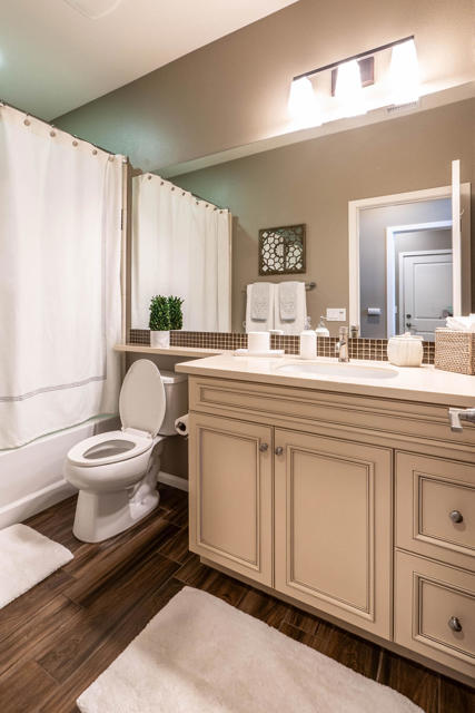 82820 Kingsboro Lane, Indio CA: https://media.crmls.org/mediaz/1695dbfc-74c7-4e7e-b89e-2f5a4fe87b61.jpg