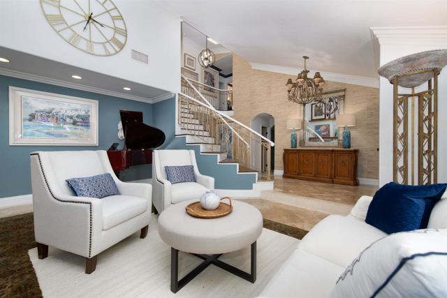 Detail Gallery Image 4 of 63 For 10737 Birch Bluff Ave, San Diego,  CA 92131 - 4 Beds | 3/1 Baths