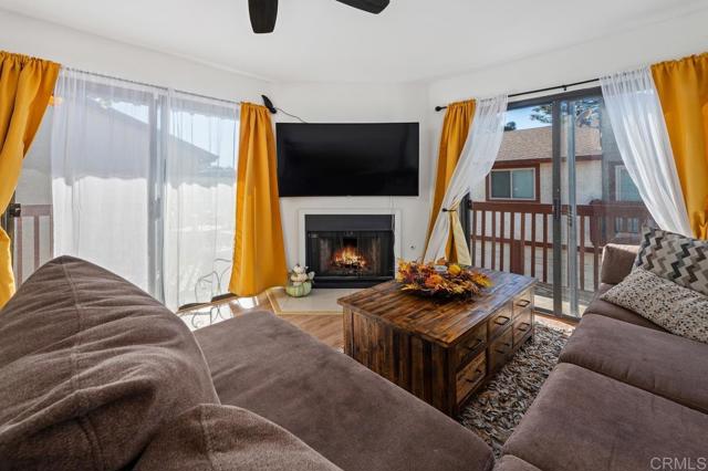 Detail Gallery Image 9 of 32 For 835 Tamayo Drive #6,  Chula Vista,  CA 91910 - 2 Beds | 2 Baths