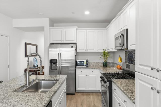 Detail Gallery Image 5 of 36 For 35461 Brown Galloway Ln, Fallbrook,  CA 92028 - 4 Beds | 3 Baths