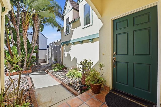 Image 2 of 26 For 2775 Southampton Road