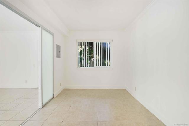 3136 Via Alicante, La Jolla CA: https://media.crmls.org/mediaz/1698e449-64d2-48a4-acdf-8dbe1827a9ad.jpg
