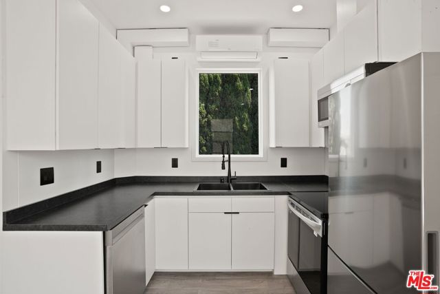 1716 Lodgepole Road, San Marcos CA: https://media.crmls.org/mediaz/16991942-9227-4589-b6f1-04b02833754e.jpg
