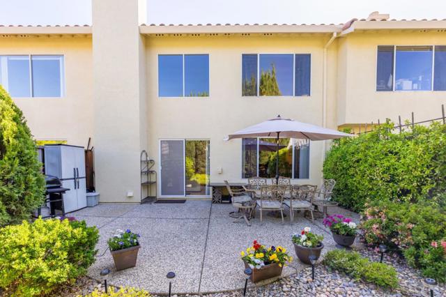 356 Meadowhaven Way, Milpitas CA: https://media.crmls.org/mediaz/169c13f6-9275-42b0-9c37-dafc599d82ac.jpg