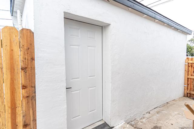 2813 15 46Th St, San Diego CA: https://media.crmls.org/mediaz/169ca26c-0d31-41c9-b448-e6cf3b447bd7.jpg