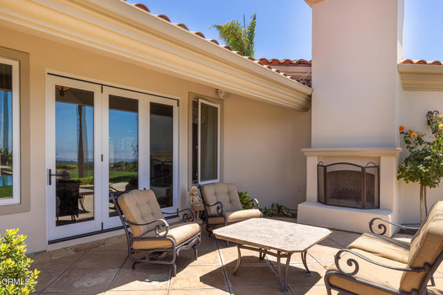 20 Via Terrasol, Camarillo CA: https://media.crmls.org/mediaz/169cf9d3-f4b9-40af-9162-24206a9c2ceb.jpg