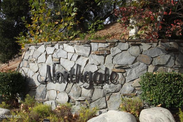 784 N Valley Drive, Westlake Village CA: https://media.crmls.org/mediaz/169d8801-c768-4c96-ae36-b8724728e22e.jpg