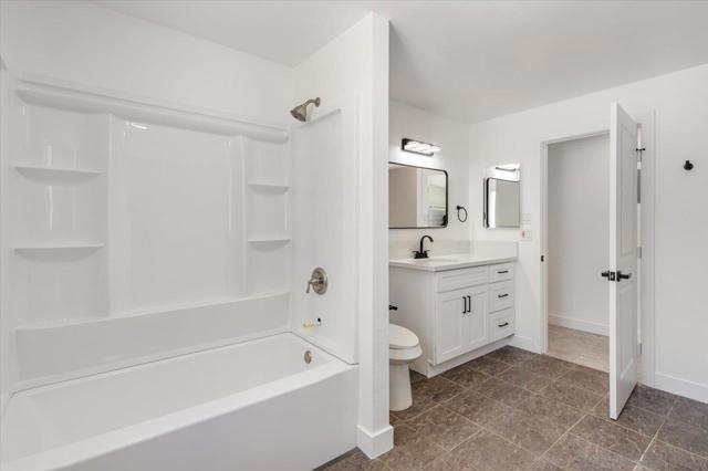30118 Miller Rd., Valley Center CA: https://media.crmls.org/mediaz/169df9f8-8cf4-46d4-a669-67d39584cceb.jpg
