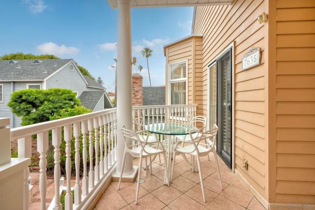 7635 Draper Avenue, La Jolla CA: https://media.crmls.org/mediaz/169eb1ec-ca08-4557-97c2-ef72ac47bf8c.jpg
