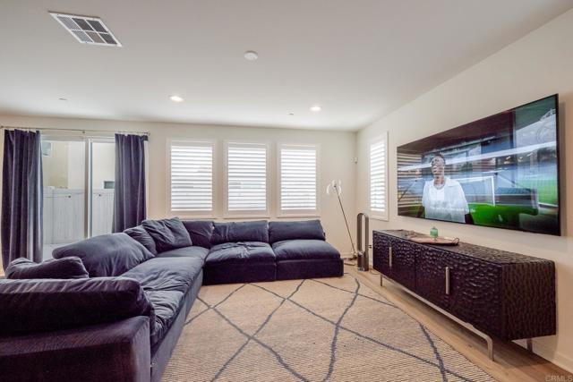 Home for Sale in Valley Center