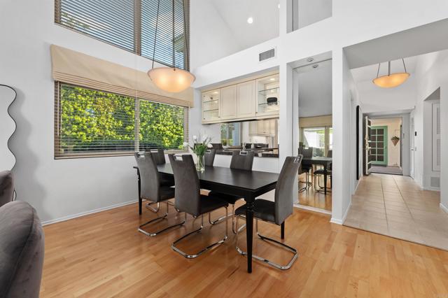 Detail Gallery Image 9 of 32 For 4074 Avenida Brisa, Rancho Santa Fe,  CA 92091 - 2 Beds | 2 Baths