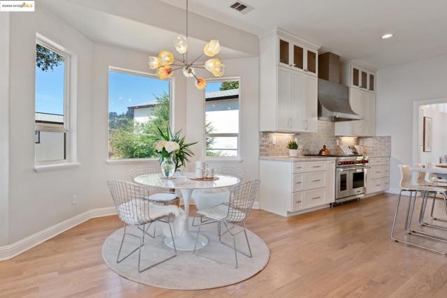 16032 Broadway Ter, Oakland CA: https://media.crmls.org/mediaz/169fce3b-40f0-491d-8e8c-de1030c5b4d2.jpg