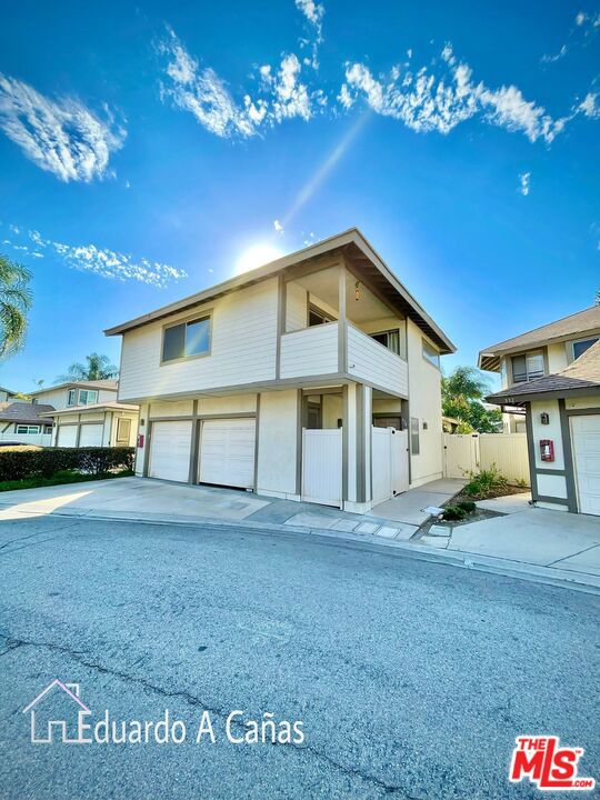 934 Cone Flower Ln, Ontario, CA 91762