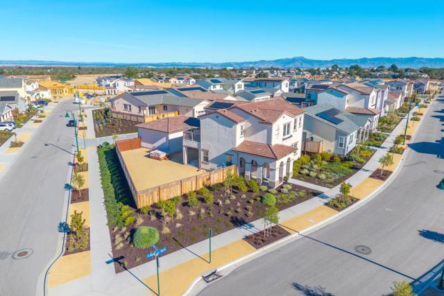 585 Santa Lucia Way, Marina CA: https://media.crmls.org/mediaz/16a0b179-549a-408e-8d60-7a55a340370a.jpg