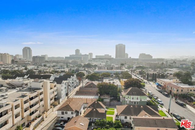 Image 38 of 40 For 528 Daisy Avenue