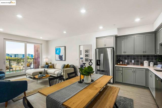 501 Somi, Hayward, California 94544, 2 Bedrooms Bedrooms, ,2 BathroomsBathrooms,Condominium,For Sale,Somi,41113727