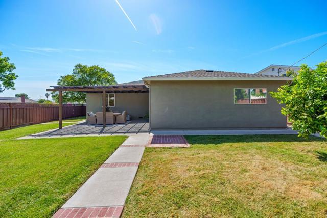 3468 Bella Vista Court, Santa Clara CA: https://media.crmls.org/mediaz/16a491ea-a8ae-46cf-b1ce-826c1201155a.jpg
