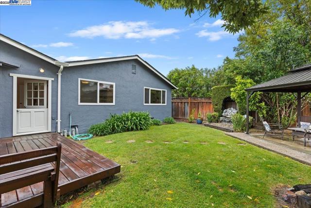 Image 36 of 42 For 34264 Atteridge Pl