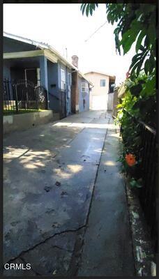5919 Great Oak Circle, Los Angeles, California 90042, 4 Bedrooms Bedrooms, ,2 BathroomsBathrooms,Residential,For Sale,5919 Great Oak Circle,CRP1-19798