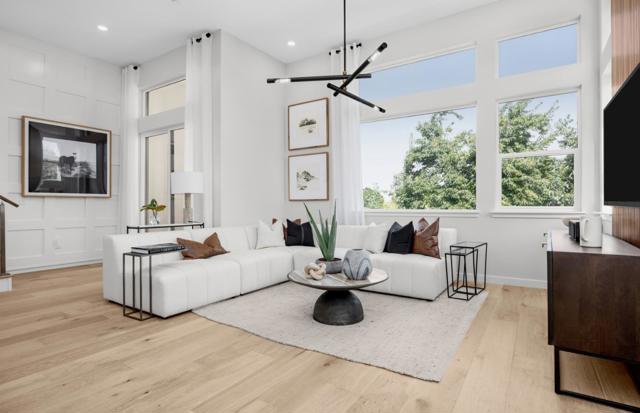 11710 Redwood Place, Saratoga CA: https://media.crmls.org/mediaz/16a58667-1877-4249-9c29-3b637d29421d.jpg