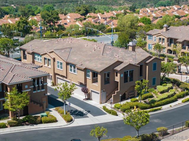 11121 Catarina Lane, San Diego CA: https://media.crmls.org/mediaz/16a5c9f8-d9e3-4459-9409-cdec7a140218.jpg