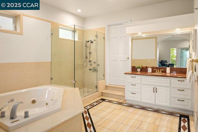 6585 Swainland Rd, Oakland CA: https://media.crmls.org/mediaz/16a65cad-8b43-4894-9f6c-d8c6496a7ef9.jpg