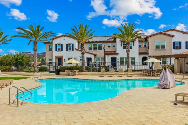 Detail Gallery Image 29 of 32 For 1118 Delpy View, Vista,  CA 92084 - 3 Beds | 2/1 Baths