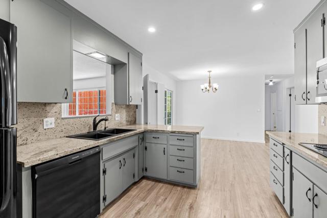 45 Crescent Drive, Watsonville CA: https://media.crmls.org/mediaz/16a75a24-104f-4383-9d9c-cefd5dd0d79c.jpg