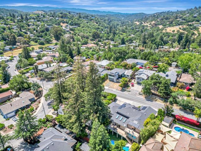 3119 Oak Knoll Drive, Redwood City CA: https://media.crmls.org/mediaz/16a8718f-ed36-48a2-8726-2dc25e5e73aa.jpg