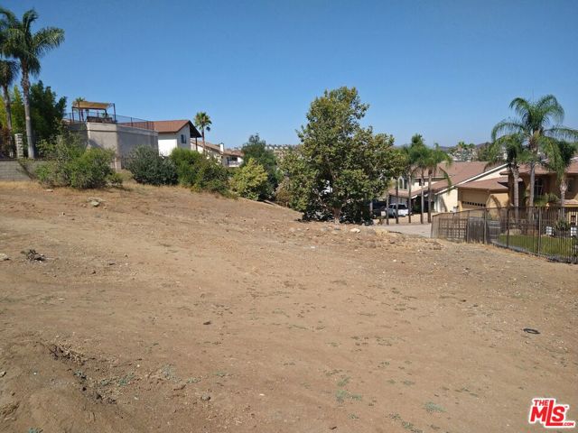 22380 PIN TAIL Drive, Canyon Lake CA: https://media.crmls.org/mediaz/16a91a87-747e-4981-9687-2827eb50798a.jpg