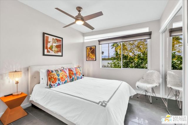 3351 E Paseo Barbara, Palm Springs CA: https://media.crmls.org/mediaz/16a99fae-67d6-45b7-bda3-486bdc3e48f9.jpg