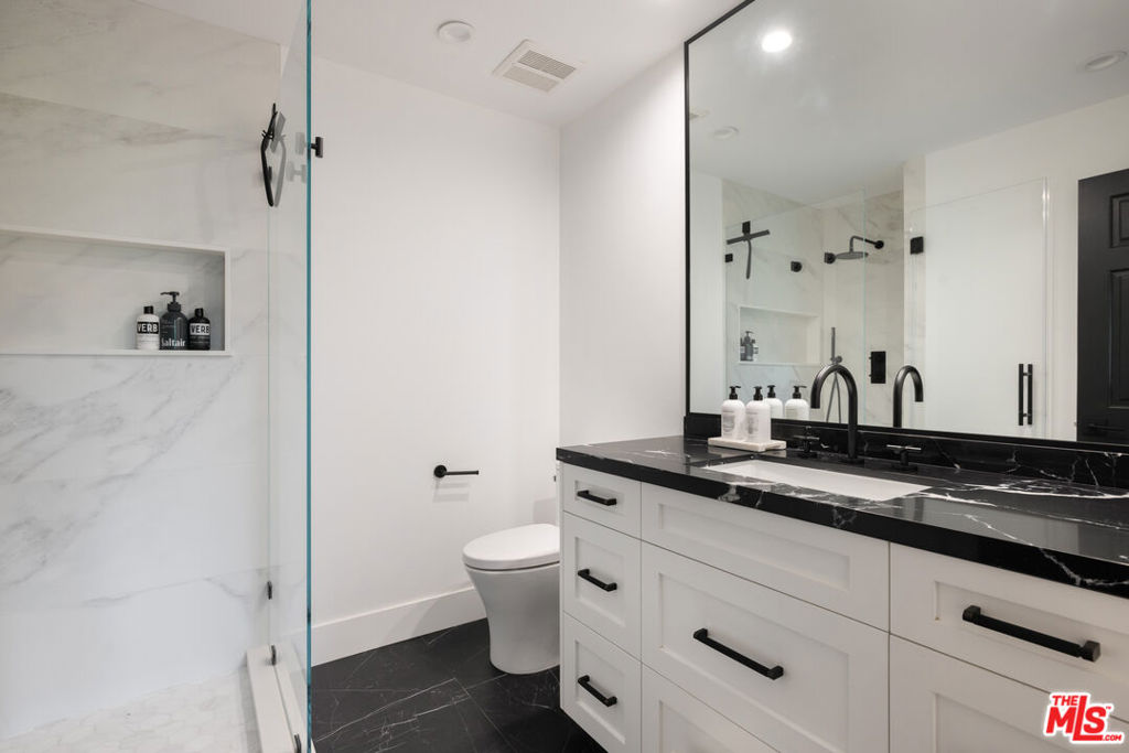 MLS #26939883 image #24