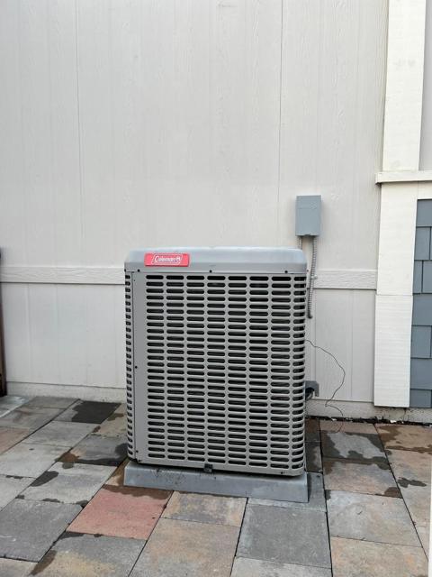 177 Chateau La Salle Drive, San Jose CA: https://media.crmls.org/mediaz/16aa60fe-b55b-4000-87b7-3f150b34fe70.jpg