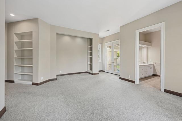 431 Flores de Oro, Rancho Santa Fe CA: https://media.crmls.org/mediaz/16aaa531-87bb-4729-8d5d-11f7491d2cb6.jpg