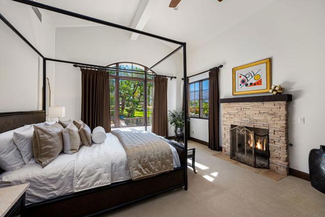 78431 Deacon W Drive, La Quinta CA: https://media.crmls.org/mediaz/16ab56b1-3b80-4c4d-8c9c-2ddcbf3076e8.jpg