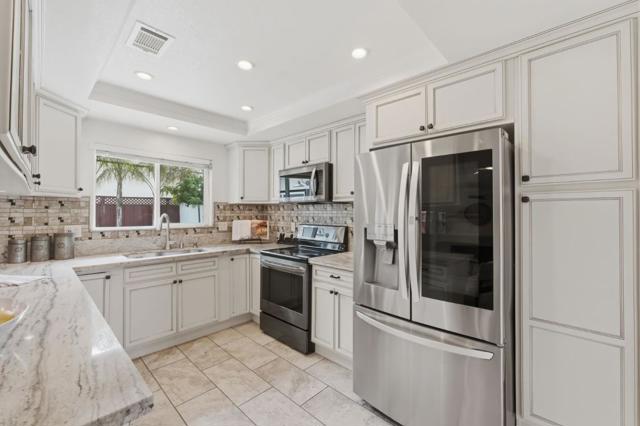 Image 8 of 49 For 222 Belden  