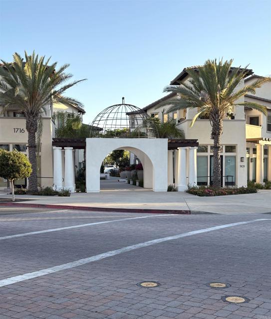2170 BIRCH RD., San Diego CA: https://media.crmls.org/mediaz/16abd495-d9b8-4730-bd5a-1ab9f8032f79.jpg