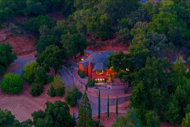 5224 Twin Falls Road, Morgan Hill CA: https://media.crmls.org/mediaz/16ac152d-6bab-4c19-8b97-17a200d4672c.jpg