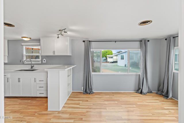 Detail Gallery Image 9 of 33 For 7368 Hollister Ave #28,  Goleta,  CA 93117 - 2 Beds | 1 Baths