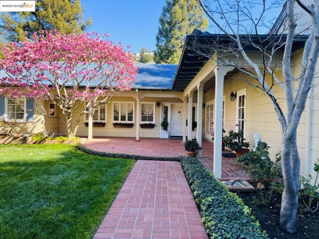 Image 5 of 60 For 1111 Brookvale Dr