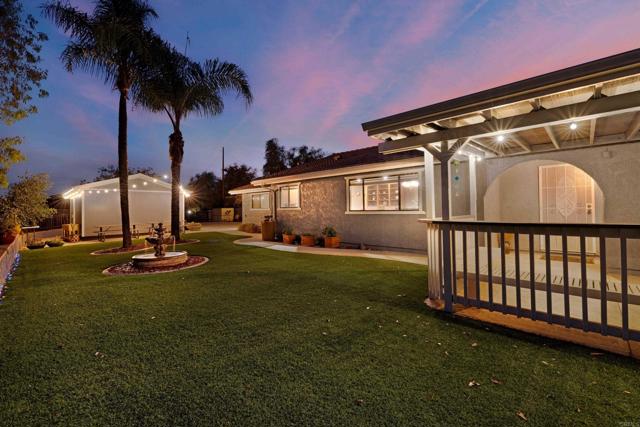 11152 Toyon Hill, Lakeside CA: https://media.crmls.org/mediaz/16ad8ac8-fcfe-416d-bb8a-1e2a2ca21188.jpg