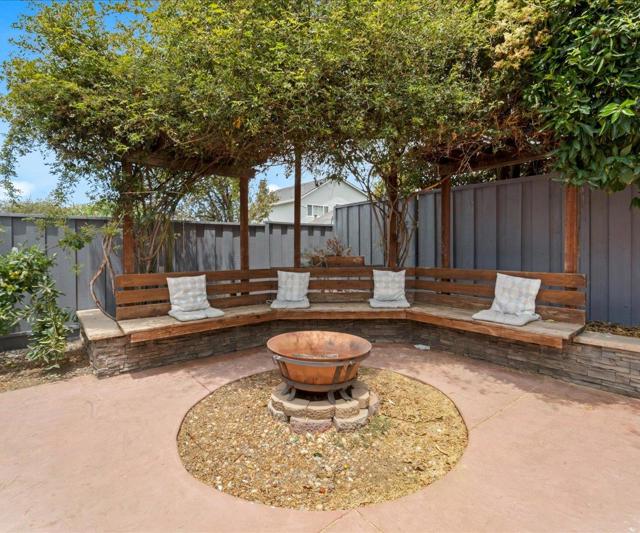 6932 Burning Tree Court, San Jose CA: https://media.crmls.org/mediaz/16adff3e-d1f2-4164-ad2b-6838ccc43438.jpg