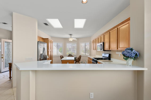 78664 Platinum Drive, Palm Desert CA: https://media.crmls.org/mediaz/16ae145a-73d3-48d1-8461-dd6f88bd27e0.jpg