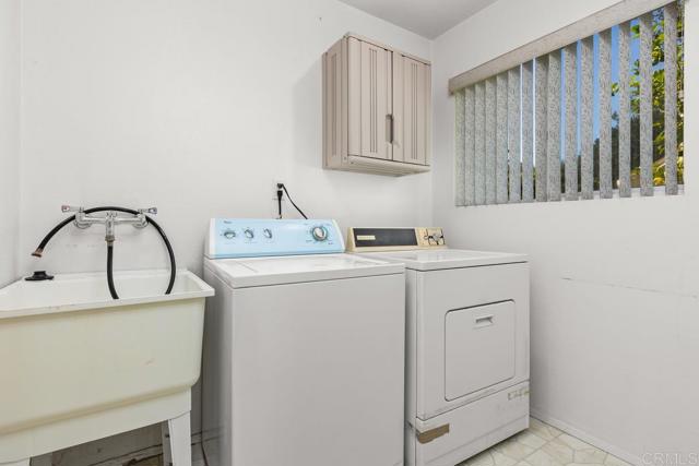 Detail Gallery Image 39 of 59 For 28444 Fallen Tree Ln, Escondido,  CA 92026 - 3 Beds | 2/1 Baths